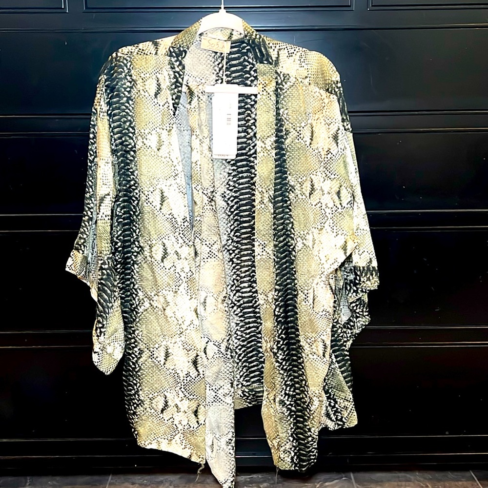 NWT Sofia snake print wrap. Handmade‎ in Italy